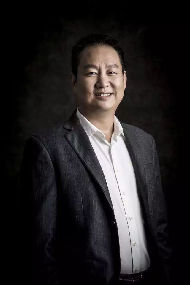 主持嘉宾:范光煜 中国饭店业采购供应协会会长圆桌嘉宾:程亚琴 雷迪森