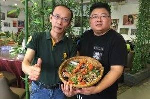 美食故事：巽寮巧遇美食达人，故事结缘同秀技艺