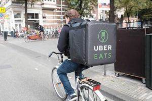 Uber 收購明星外賣餐廳，CEO：“今年我們會成為世界最大的外賣公司。”