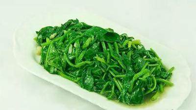 “隔夜菜”不能吃？营养师：除了这4种菜，其他吃也无妨