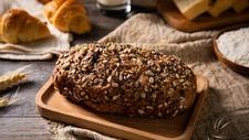 全麦面包追踪：强制性标准难产，健康认知存误区