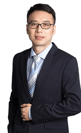 李亮
