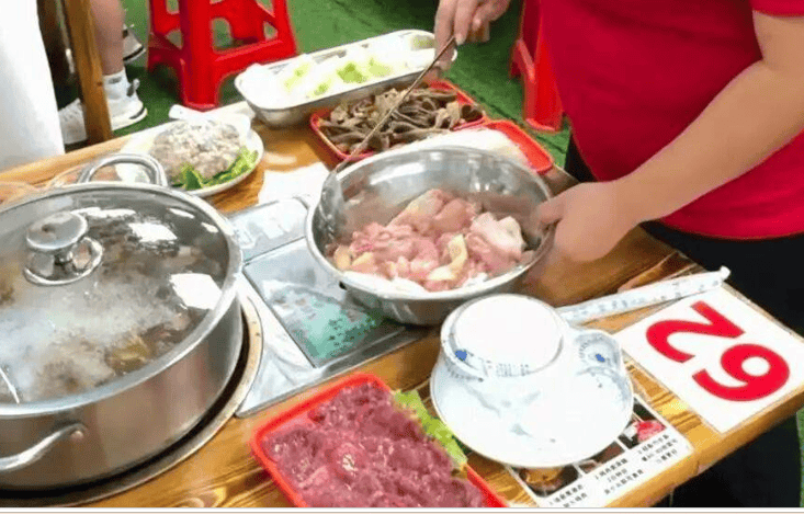 莫氏鸡煲凉了？莫叔：现在是最好的状态