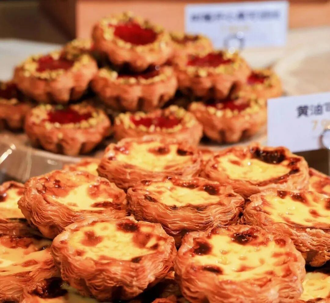 泸溪河换帅；紫燕食品和粉牛餐饮达成战略合作