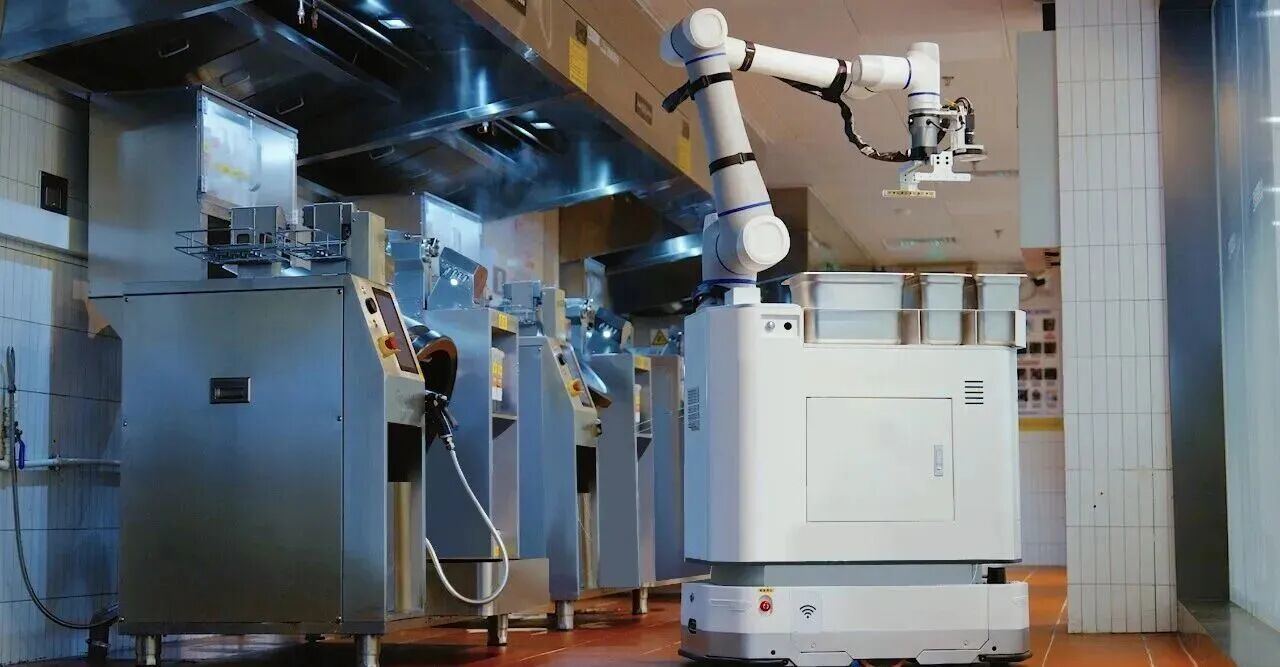 猛砸1個(gè)億，廚電巨頭“殺”入餐廳后廚