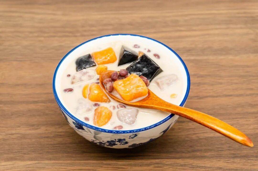 方源资本，悄悄买下鲜芋仙