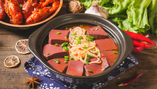 南京为鸭血粉丝汤制定速食标准