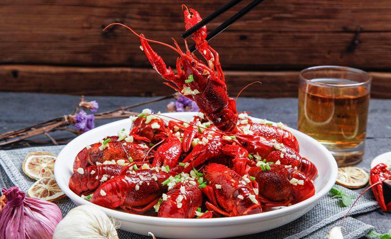 “网红”小龙虾“链”出大产业