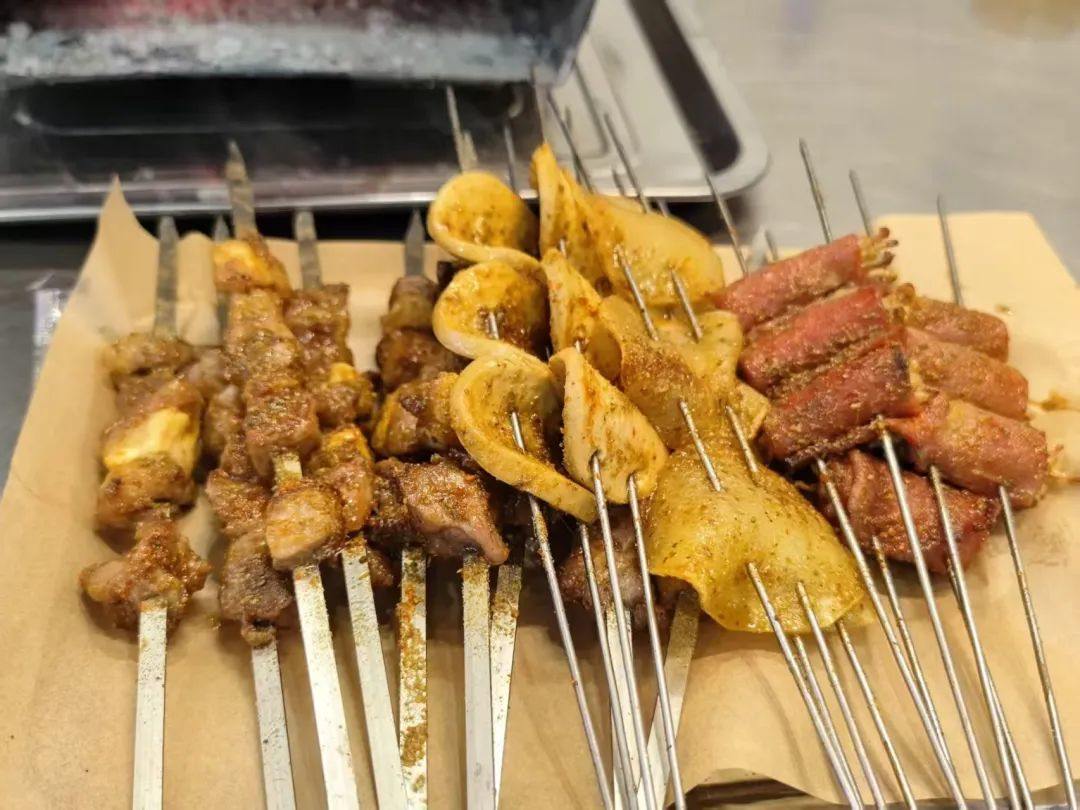 廈門最后一家 “Thank u mom” 閉店；一批餐飲新職業(yè)亮相