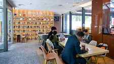 北京奈雪书屋升级为“奈雪x当当书屋” 设三大榜单、上新数千册图书
