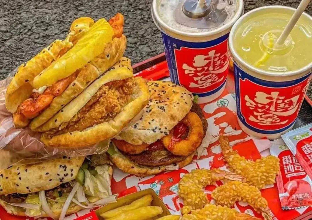“国潮具象化之下的营销胜利”，中式汉堡是破局者还是跟风者？