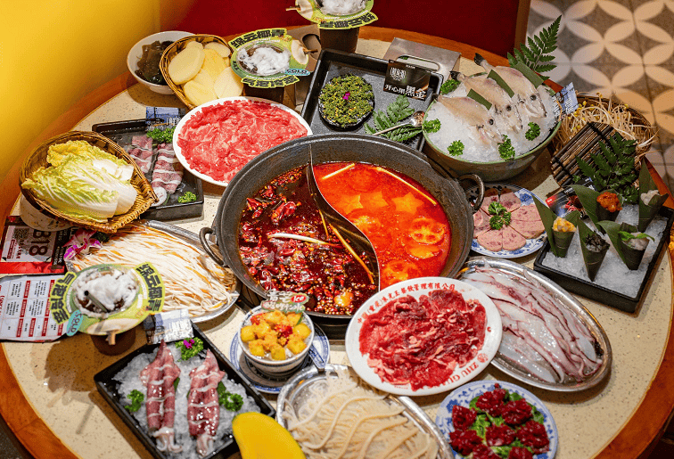 海底捞试水“夜宵店”，情绪消费成餐饮增长新引擎