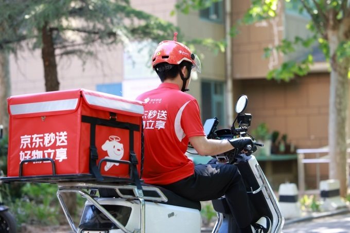 京东做外卖，是被美团闪购逼急了