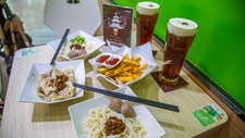 皇玺餐饮集团发布首季度业绩：收益729.5万港元，同比减少38.05%