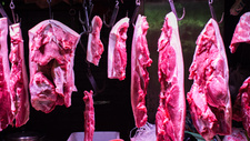 猪肉价格跌破10元 将对市场产生哪些影响？