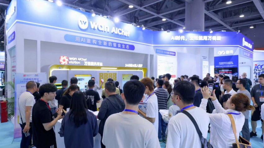 5㎡空间打造24小时AI无人餐厅，万得厨共享站AVE 2026展会亮相