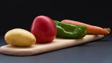 土豆16.8元一斤、西红柿30元一斤，上海一餐饮店被罚
