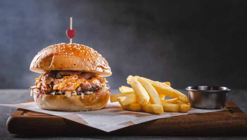 一家明星汉堡店破产了