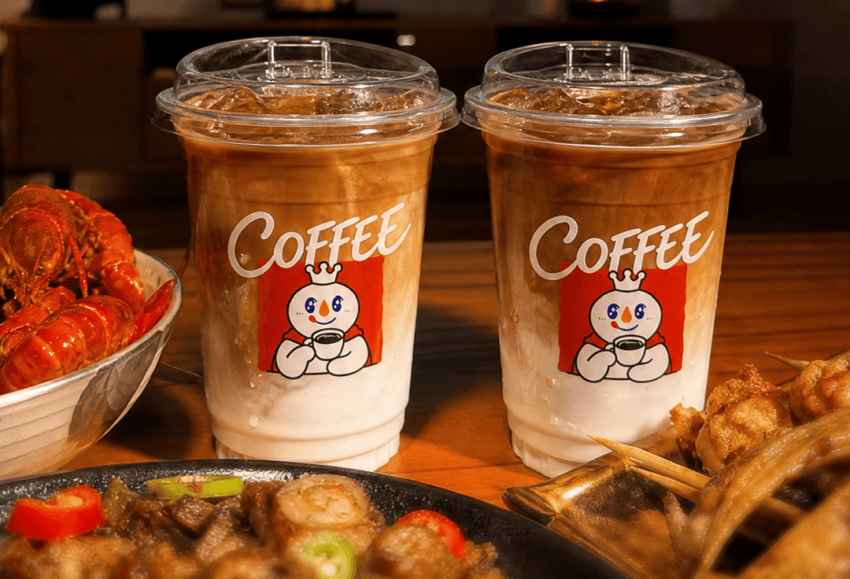 FIVE GUYS北京首店即将开业；蜜雪冰城多家门店日均咖啡销售占比超20%
