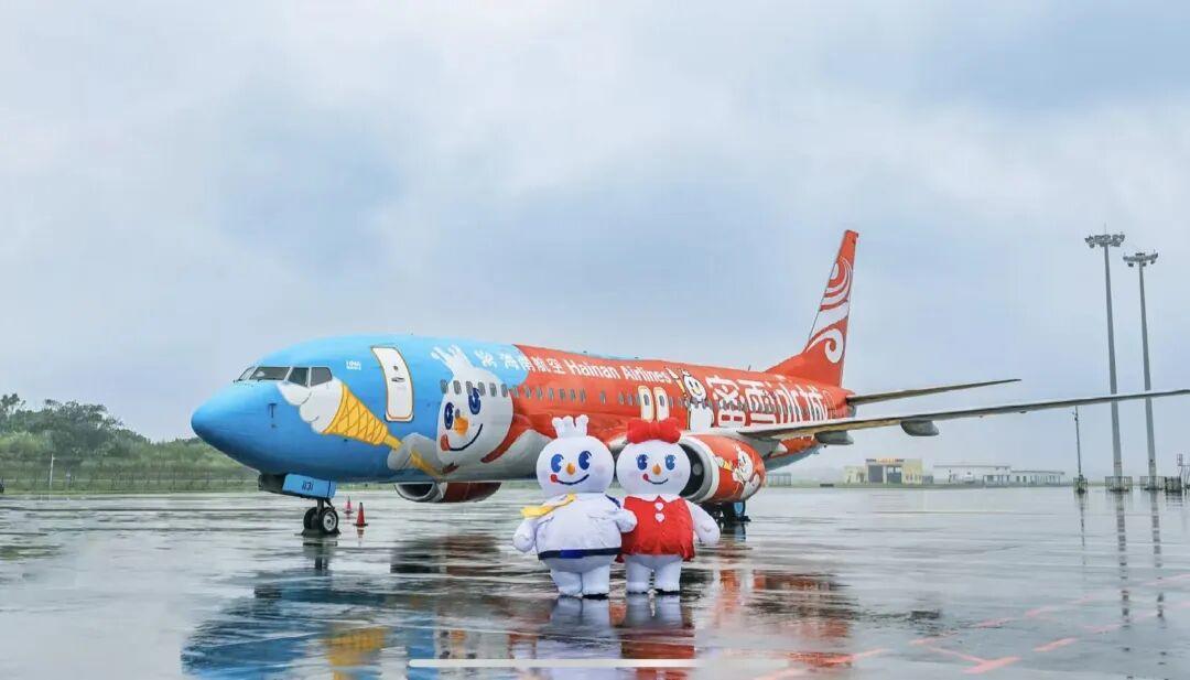 4元奶茶的雪王，坐上了4亿的大飞机