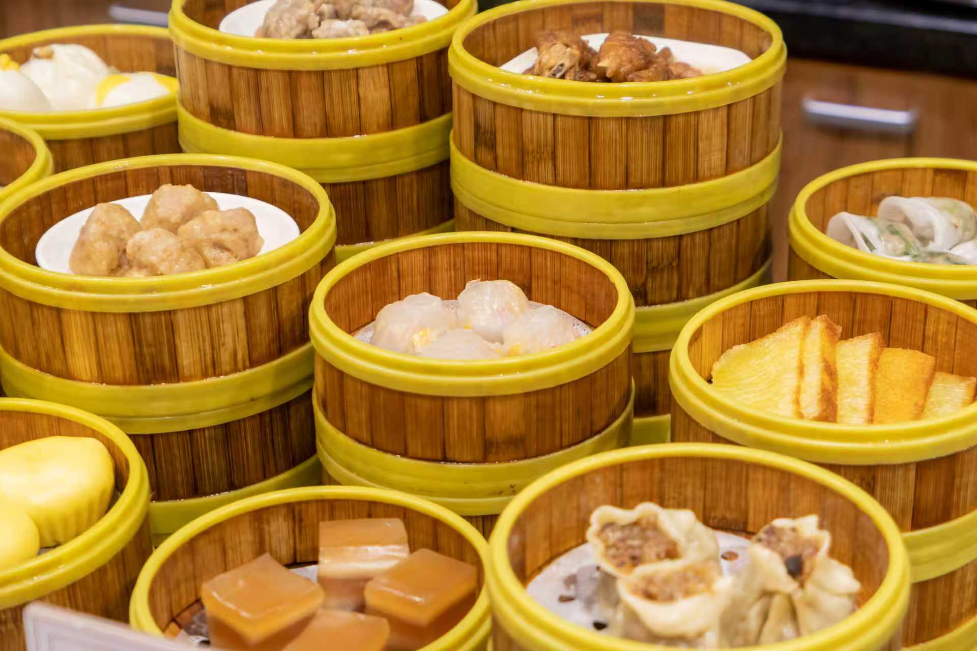 如何做到“既老又新”？百年品牌陶陶居的生存法则
