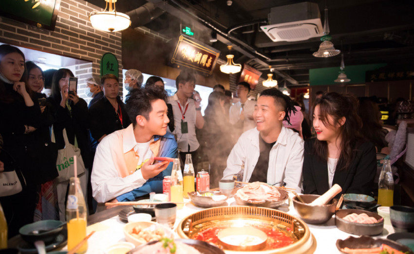 03 明星餐饮店,不香了
