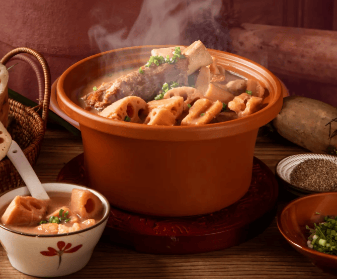 从困在武汉到北上广深“排队王”，楚菜的火越烧越旺！